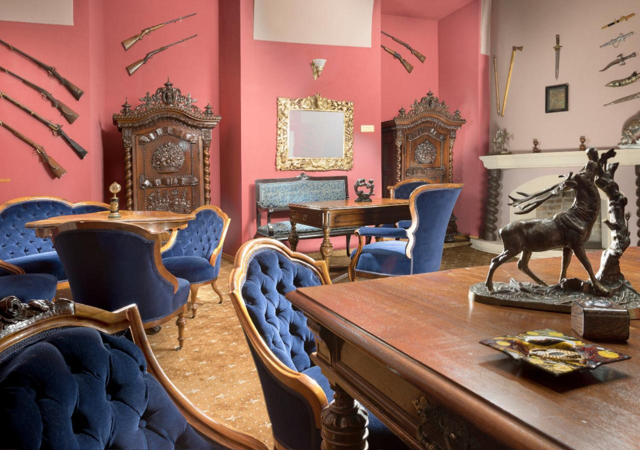 Hotel Gino Park Palace Považská Bystrica 外观 照片